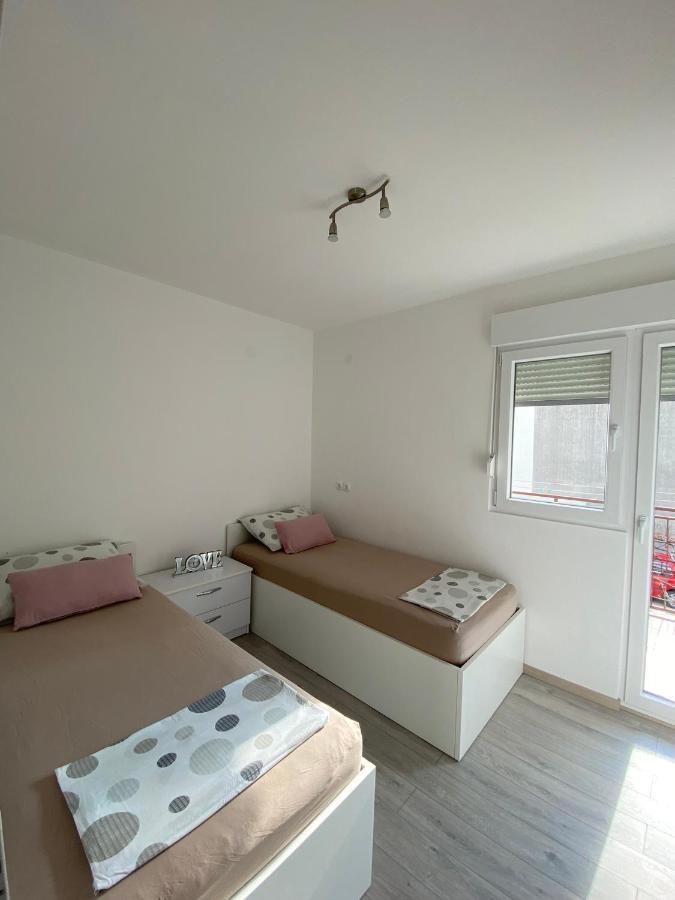 City Apartment Domagoj Omiš Exteriör bild